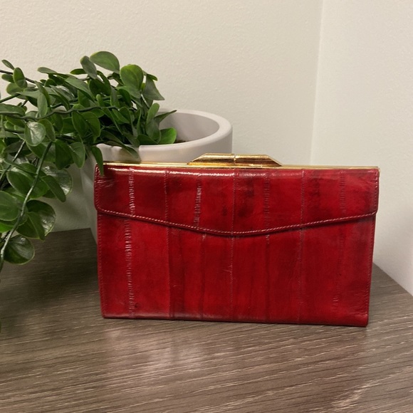 Vintage Genuine Eel Skin Kiss Lock Wallet - Picture 1 of 16